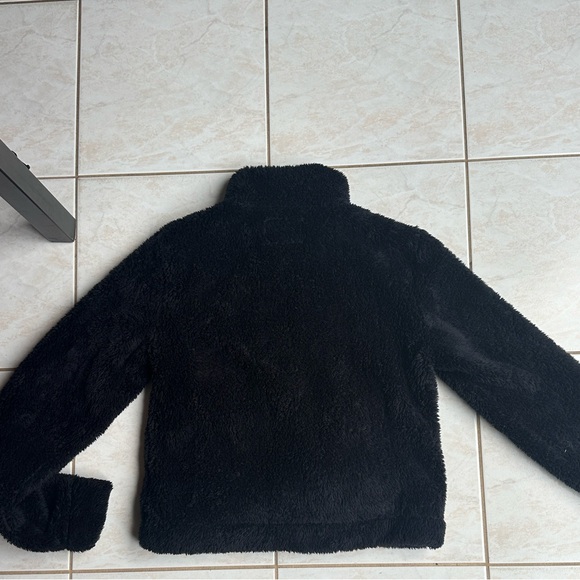 Women’s Aeropostale fuzzy quarter zip - Picture 3 of 3